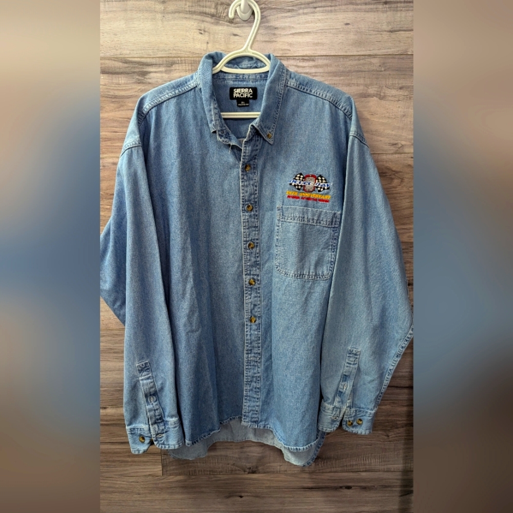 Vintage Petersen Automotive Museum Button Down